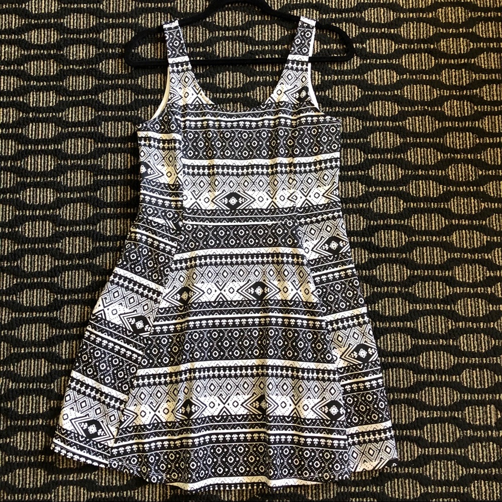 3/$20 H & M Patterned Dress